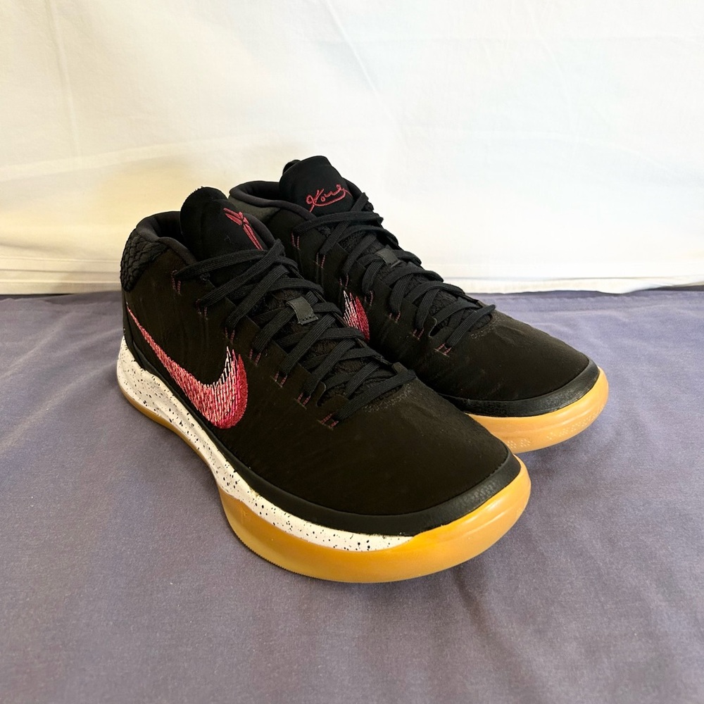 Nike Kobe A.D. Mid Black Gum size 8.5 BRAND NEW MEN’S BASKETBALL SHOES - Picture 2 of 9